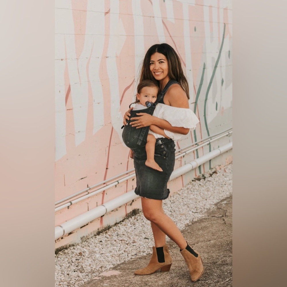 The Mumsie Denim Overall Dress Pinafore in Black |The Night Shift | Size Large